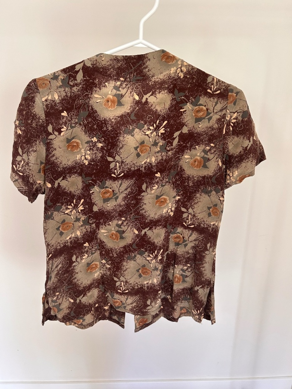 Silk top - Picture 2 of 2